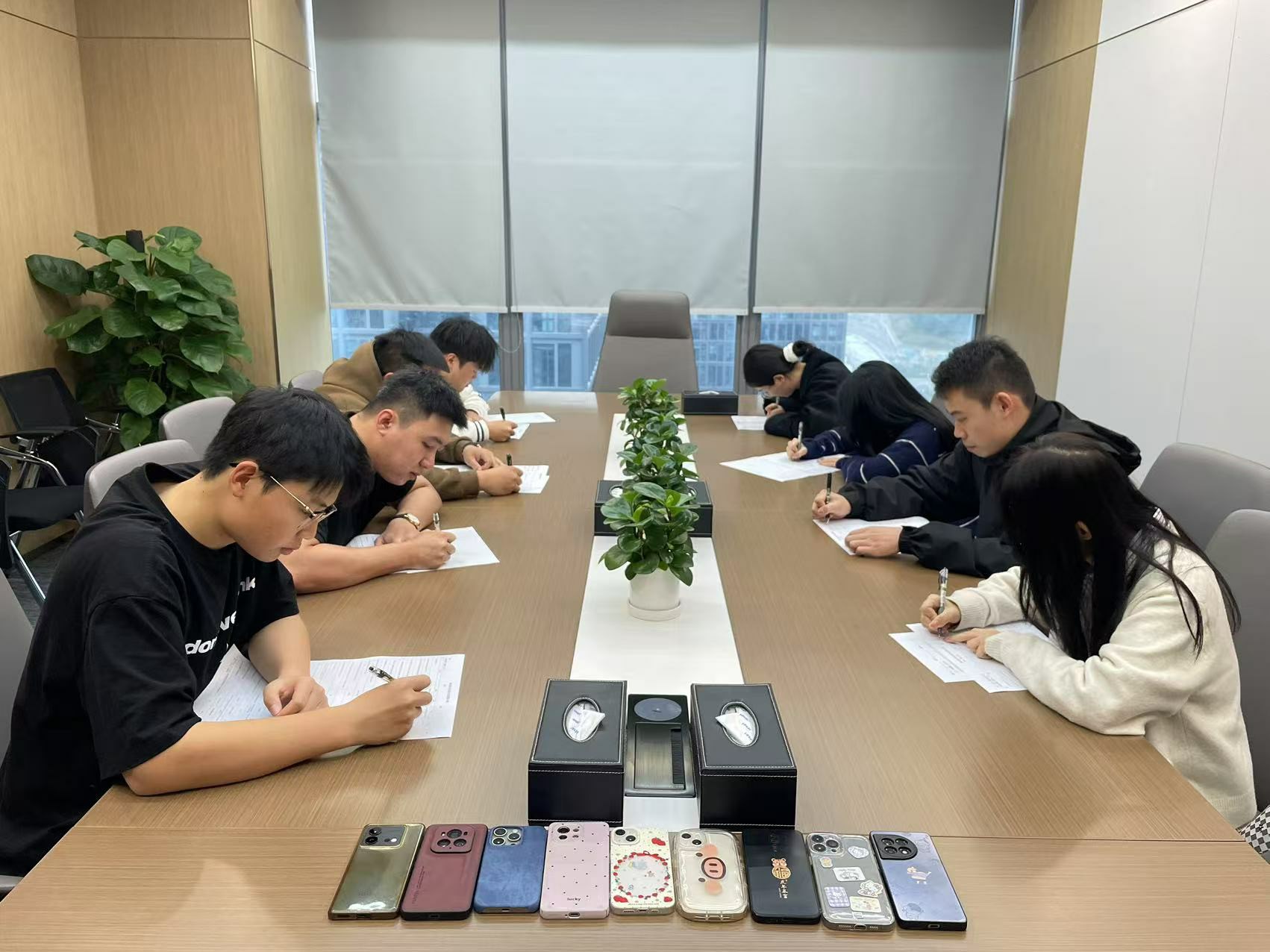 考試照片.jpg 考試照片.jpg